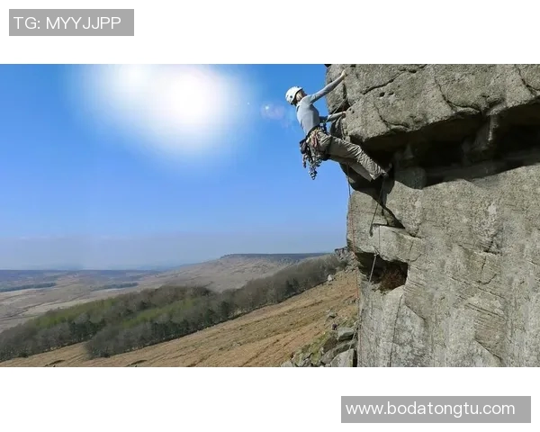 西安极限运动队在攀岩联赛中以97分稳居积分榜首位 西安极限运动队在攀岩联赛中以97分稳居积分榜首位