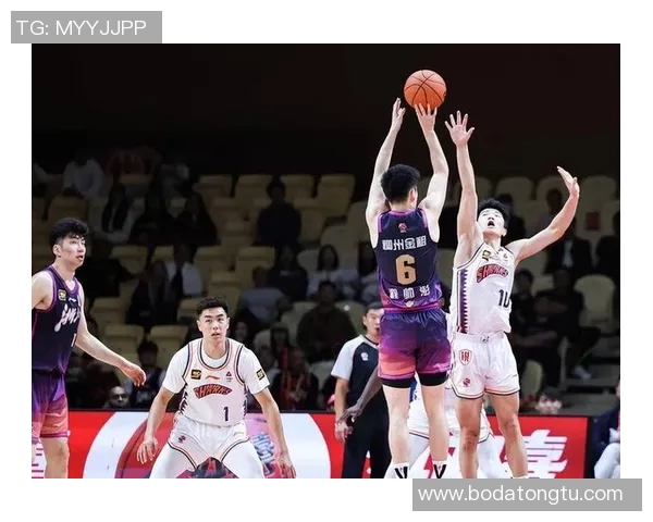 杭州篮球队在全国篮球配合排行榜中荣获第四名展现团队实力与默契